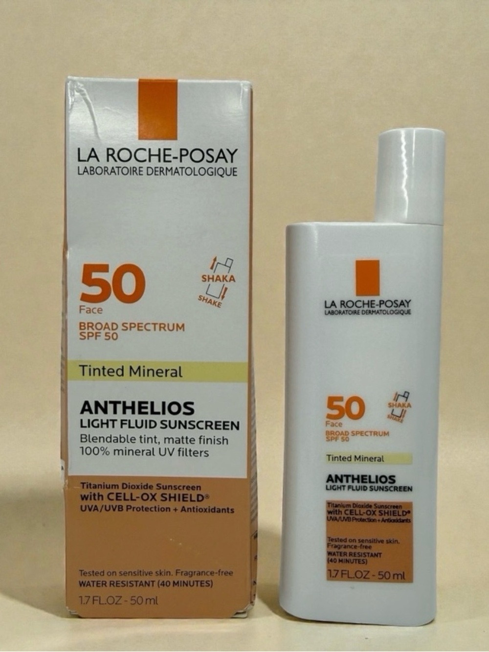 La Roche-Posay Anthelios Tinted Mineral Sunscreen SPF 50 Light 1.7oz EXP: 05/28